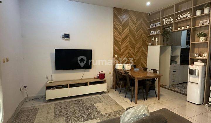 Rumah Minimalis 2 Lantai Semi Furnished Siap Huni di Buah Batu 1