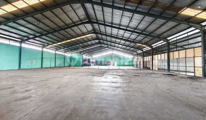 Gudang sangat bagus lokasi mainroad jl.Soekarno Hatta, Bandung Gudang sangat bagus lokasi mainroad jl.Soekarno Hatta, Bandung