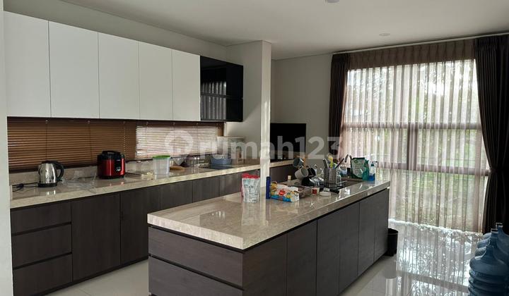 Luxury Fully Furnished Very Nice House in Setiabudi Regency, Bandung 2