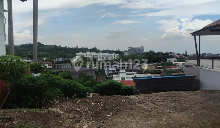 Kavling matang siap bangun view kota di Resor Dago Pakar, Bandung