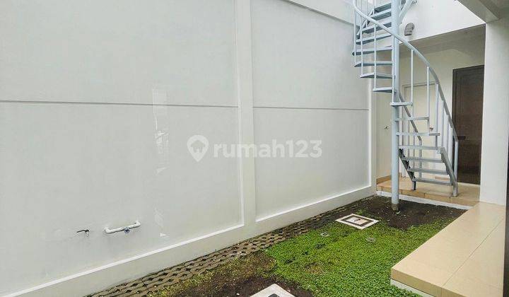 Rumah Keren Minimalis Cluster Btari Premium di Summarecon Bandung 2