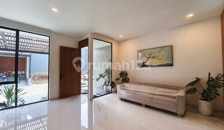 Rumah Baru Modern Minimalis di Cluster Setra Duta, Bandung Rumah Baru Modern Minimalis di Cluster Setra Duta, Bandung