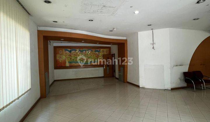 Ruang Usaha Lokasi Bagus Cocok Kantor, Cafe di Mainroad Riau  1