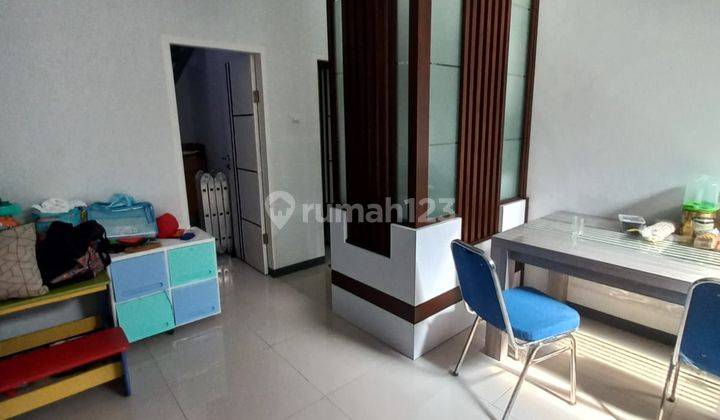 Rumah Baru Minimalis Dekat Jalan Utaman di Taman Kopo Indah 2  2