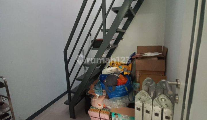 Rumah Baru Minimalis Dekat Jalan Utaman di Taman Kopo Indah 2  2