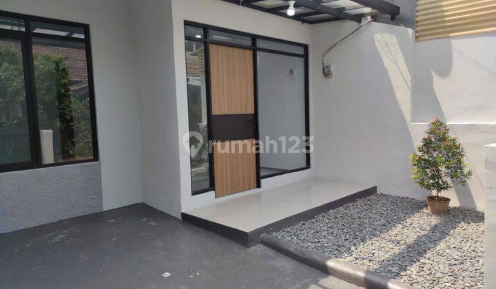 Rumah Baru Minimalis Dan Siap Huni Taman Kopo Indah, Bandung 2