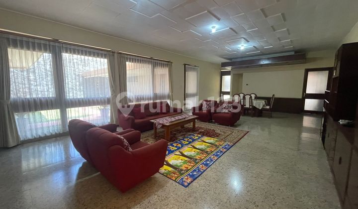 Rumah bagus bisa hunian dan usaha lokasi mainroad sayap Sukajadi