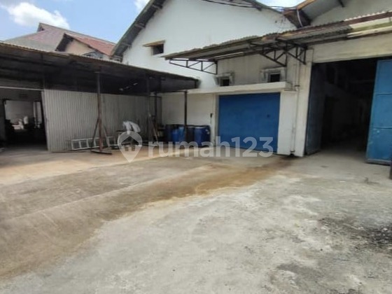 GUDANG BAGUS LOKASI STRATEGIS DI SAYAP PAJAJARAN, BANDUNG