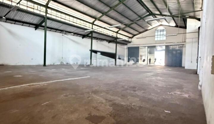 Gudang Bagus Lokasi Dekat Akses Pintu Tol Kopo, Bandung