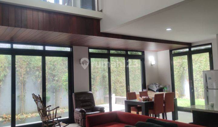 Rumah minimalis dan mewah di Kumala Garden, Pasteur Bandung 1