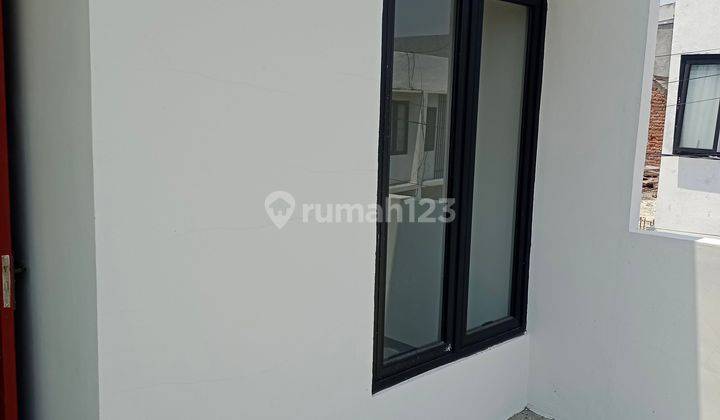 Rumah 2 Lantai, Shm, Baru, Ready Unit, Menghadap Utara 2