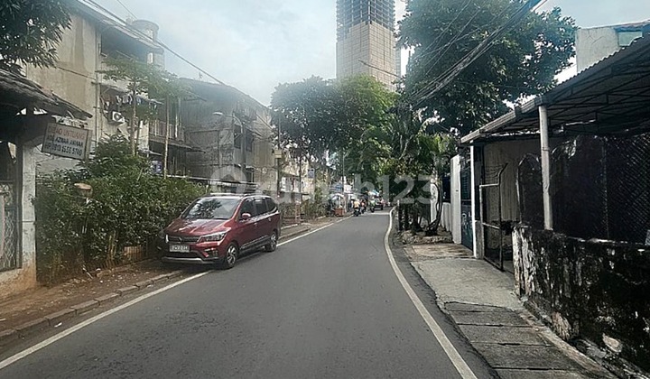 Dijual Rumah Di Kebon Kacang 288m2 2