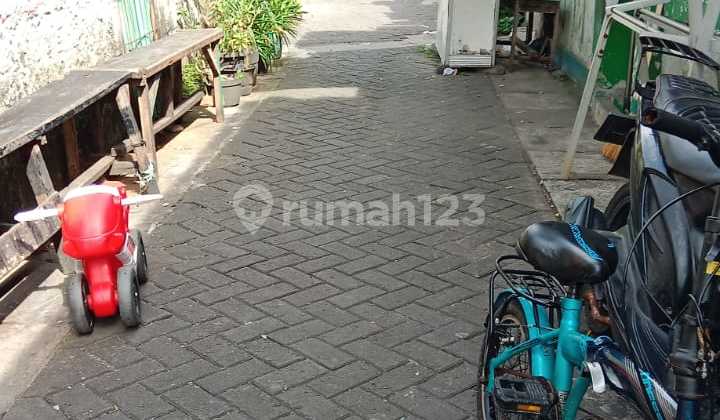 Sell Cheap House in Karawaci Housing Complex 2