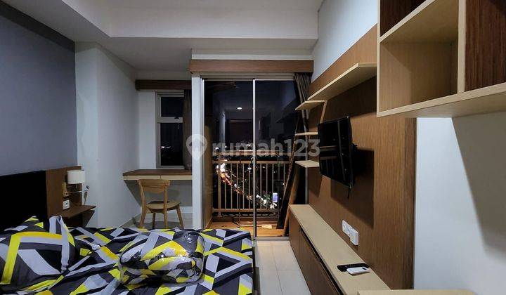 Sewa Apartemen Springwood Alam Sutera Dekat Binus 1