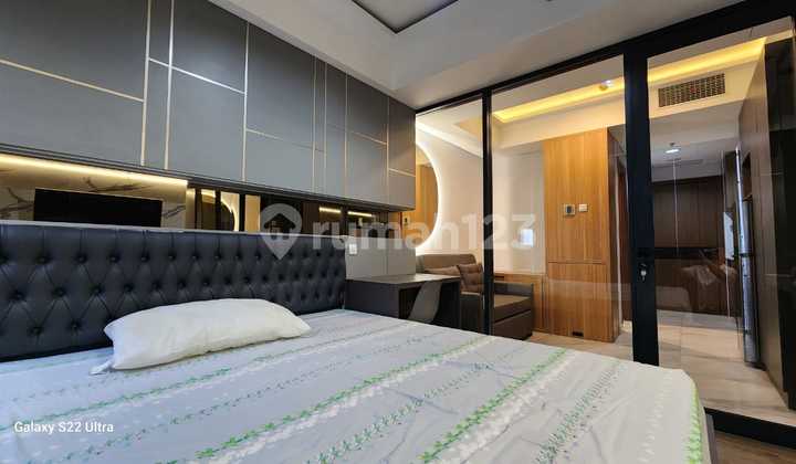 Sewa Apartemen The Smith 1 Kamar Tidur Furnished