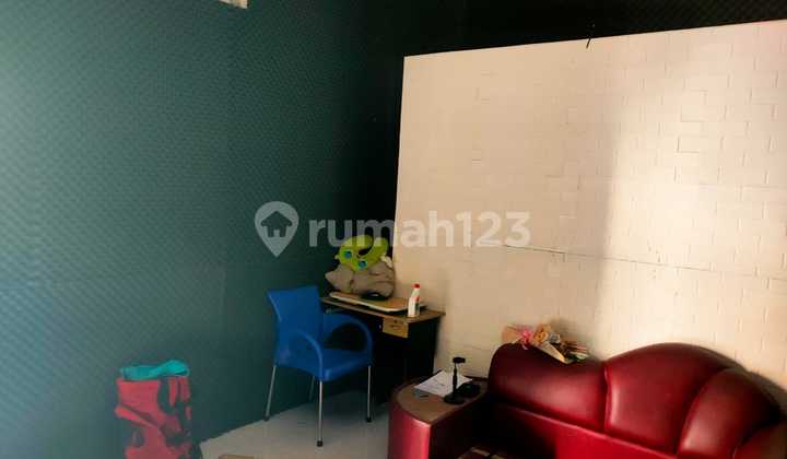 disewakan rumah dekat faslitas umum akses jalan lebar lempongsari sariharjo ngaglik sleman 2