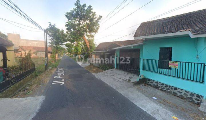 Disewakan Rumah Sangat Murah Pinggir Jalan Pandowoharjo Sleman 2