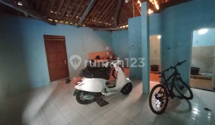 House Suitable for Residence or Office North of Maguwoharjo Stadium 2