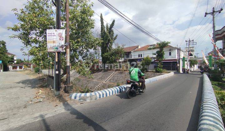 Dijual Ruang Usaha Hook Pinggir Jalan Pogung Mlati Sleman 2