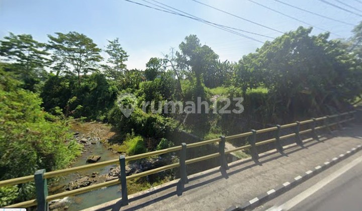 Land Suitable for Riverside Villa