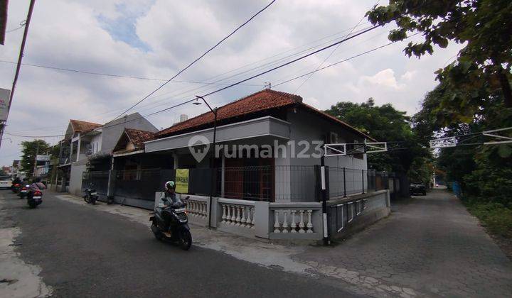 disewakan rumah cocok untuk anak kuliah condong catur depok sleman 1