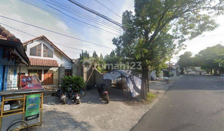 Disewakan Rumah Pinggir Jalan Palagan Dekat Hyatt Ngaglik 2