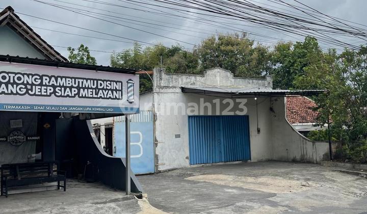 Gudang Akses Tronton Akses Lebar Kasihan Bantul