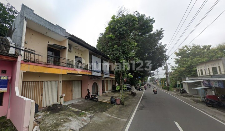disewakan ruko lokasi strategis condong catur depok sleman 1