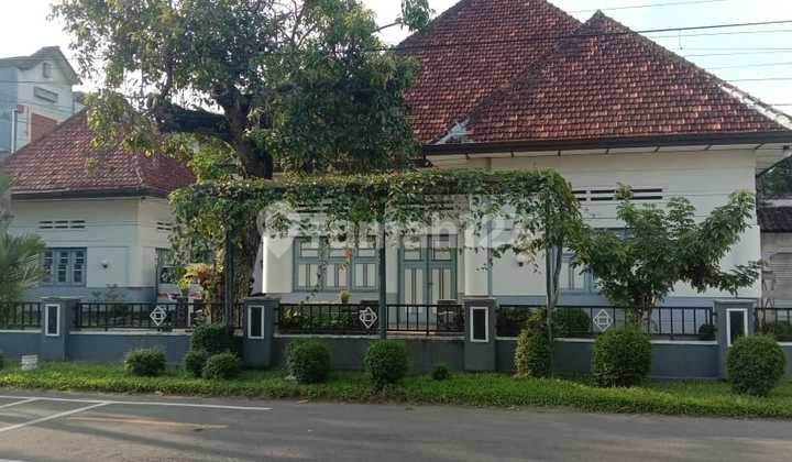 Dijual Rumah Klasik Tengah Kota Jogja Cocok untuk Homestay Dijual Rumah Klasik Tengah Kota Jogja Cocok untuk Homestay