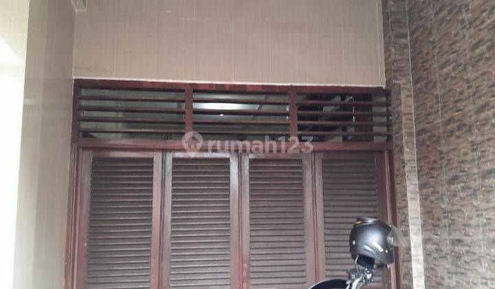 Dijual Rumah 2 Lantai Condongcatur Depok Sleman 2