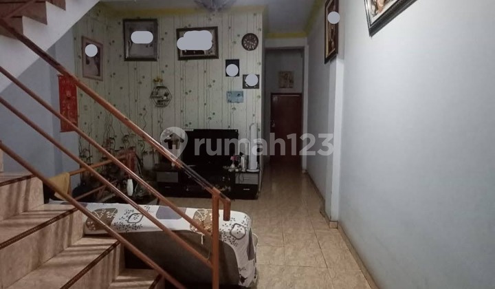 (JKT924) Dijual Cepat Ruko/sekalian tempat tinggal di Cipondoh