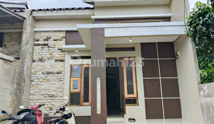 (Rm230) Dijual Rumah Take Over Perum Medina Hill Sawangan - Depok (Rm230) Dijual Rumah Take Over Perum Medina Hill Sawangan - Depok