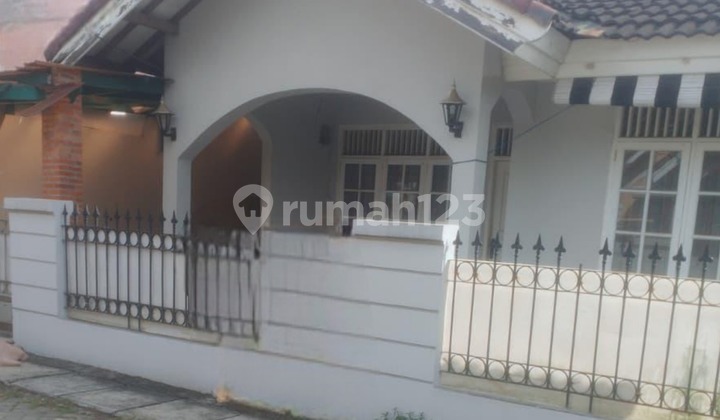(JKT1256) Dijual Rumah 1,5 Lantai Pinang, Kota Tangerang 2