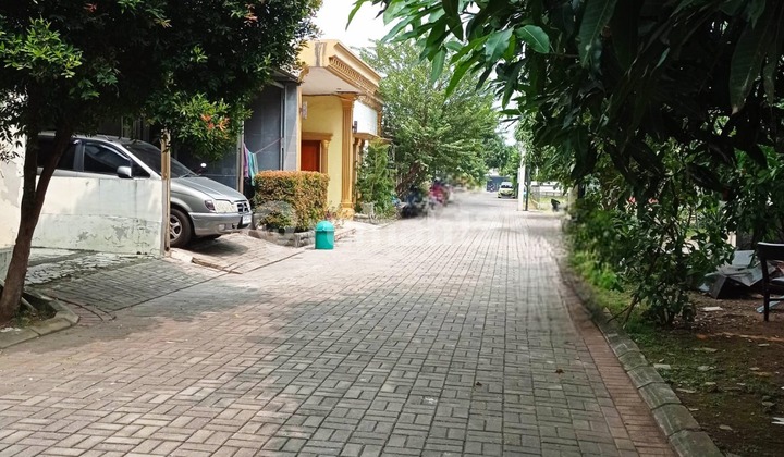  (JKT910) Dijual Rumah di Perumahan Golden City, Sepatan - Tangerang 2