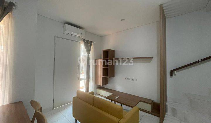 (JKT771) Dijual Rumah Furnished Malibu Village Gading Serpong  1