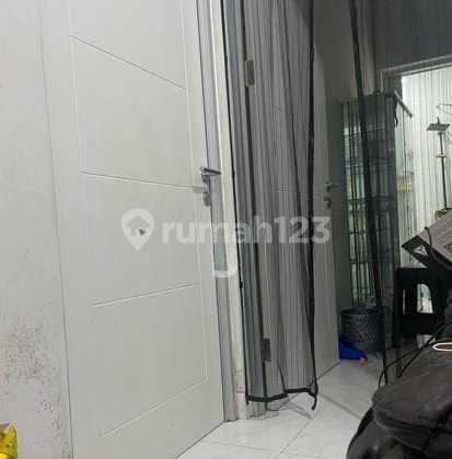 (JKT769) For Sale 2-Story House on Jl. Horizon, Malibu Village Cluster. 2