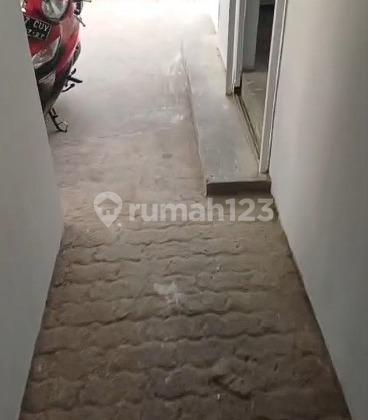 (JKTS1291) Kiosk & Spacious Building for Rent in Nusa Jaya, Tangerang (JKTS1291) Kiosk & Spacious Building for Rent in Nusa Jaya, Tangerang