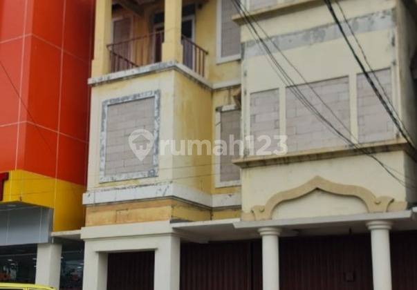 (RKS022) For Rent: Shop House near Berkat Gandeng New Asia Pharmacy 2