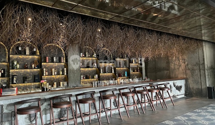 (KB003) Dijual Resto 3lantai Tengah Kota Posisi Strategis Bandung