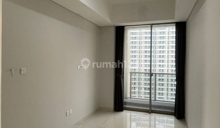 Disewakan Apartemen Taman Anggrek Residence Jakarta Barat 2 BR Semi Furnished Standard Developer Hoek Unit 2