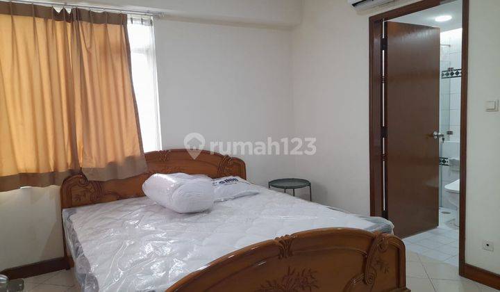 Disewakan Apartemen Istana Harmoni 3 + 1 BR Fully Furnished, Renovated 1