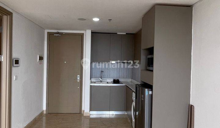 Disewakan Apartemen Gold Coast PIK – 1 BR Semi Furnished 2