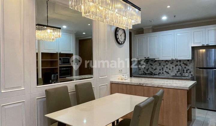 Disewakan Condominium Taman Anggrek Residence Jakarta Barat - 3 BR + 1 Furnished Nego 2