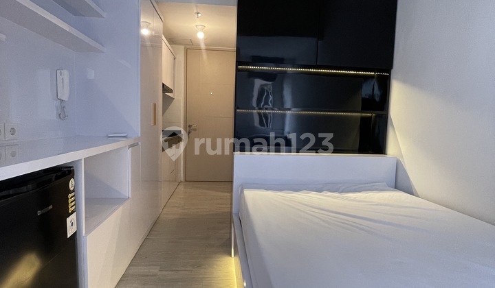Disewakan Apartemen Tokyo Riverside Pik 2 - Studio Fully Furnished 2