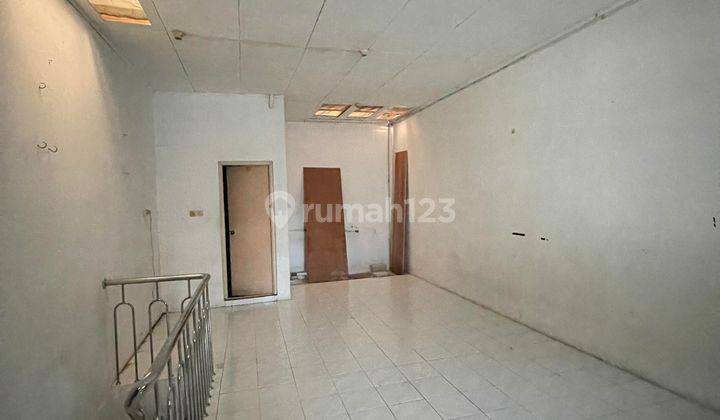 Djiual Rumah di Teluk Gong 3 Lantai Unfurnished 2