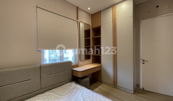 For Sale House in Vanya Park BSD Cluster Assana House - Furnished 2 BR 2