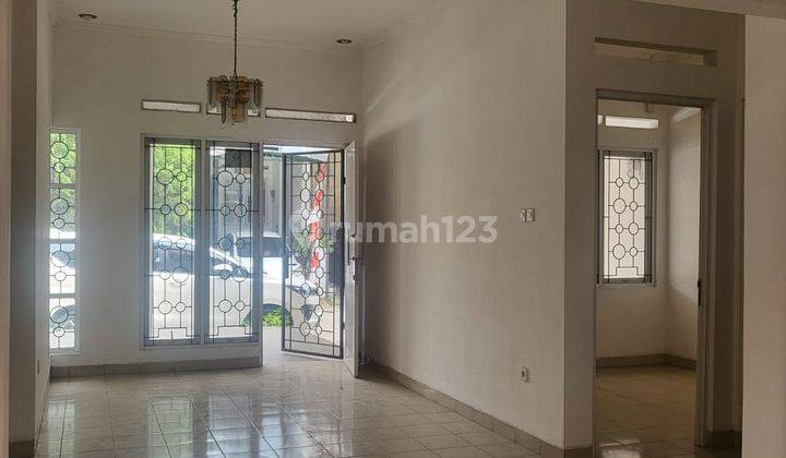 Rumah Modern di Juanda Sukmajaya Dekat Pasar Agung 2