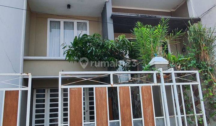 Rumah 2 Lantai 7 Kamar Mekarsari Rapi  2