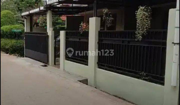 Rumah Strategis di Mekarsari Cimanggis Dekat Pintu Tol 1