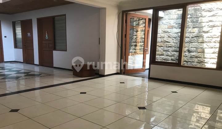 Jual Rumah Apik & Modern Ditengah Kota Shm Semi Furnished Rumah Semi Furnished Bagus SHM - Sertifikat Hak Milik di Kembar timur, Bandung Kota 2